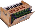 OM Harmonium Mini Magic By Kaayna Musicals, 4 Stop- 2 Main & 2 Drone, 2&frac34; Octave, Teak Colour, Gig Bag , Bass/Male- 440 Hz - Image 12