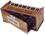 Harmonium Teak Wood By Kaayna Musicals, 11 Stops- 6 Main & 5 Drone, 3&frac12; Octaves, Coupler, Natural Wood Color, Gig Bag, Bass/Male Reed- 440 Hz - Image 12