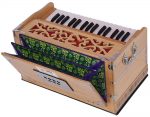 OM Harmonium Mini Magic By Kaayna Musicals, 4 Stop- 2 Main & 2 Drone, 2&frac34; Octave, Teak Colour, Gig Bag , Bass/Male- 440 Hz - Image 20