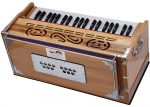 Harmonium Pro Grade By Kaayna Musicals, 11 Stops- 6 Main & 5 Drone, 3&frac12; Octaves, Teak Colour, Flower Bellow, Coupler, Gig Bag &ndash; 440 Hz - Image 15