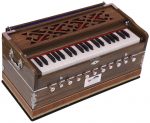 Harmonium Pro Grade By Kaayna Musicals, 11 Stop- 6 Main & 5 Drone, 3&frac12; Octaves, Dark Oak Finish, Flower Bellow, Coupler, Gig Bag &ndash; 440 Hz - Image 4