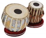 Tabla Drum Set, 2.5 Kg Double Color Brass Bayan, Sheesham Wood Dayan, Hand Made Nice Sounding Drum Heads, Leather Straps to Tune, Long Life, Comes with Tuning Hammer, Gig Bag, Cushion & Cover… - Image 4