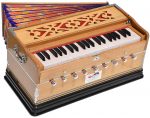Harmonium Pro Grade By Kaayna Musicals, 9 Stops- 5 Main, 4 Drone, 3&frac12; Octaves, Teak Colour, Coupler, Gig Bag &ndash; 440 Hz